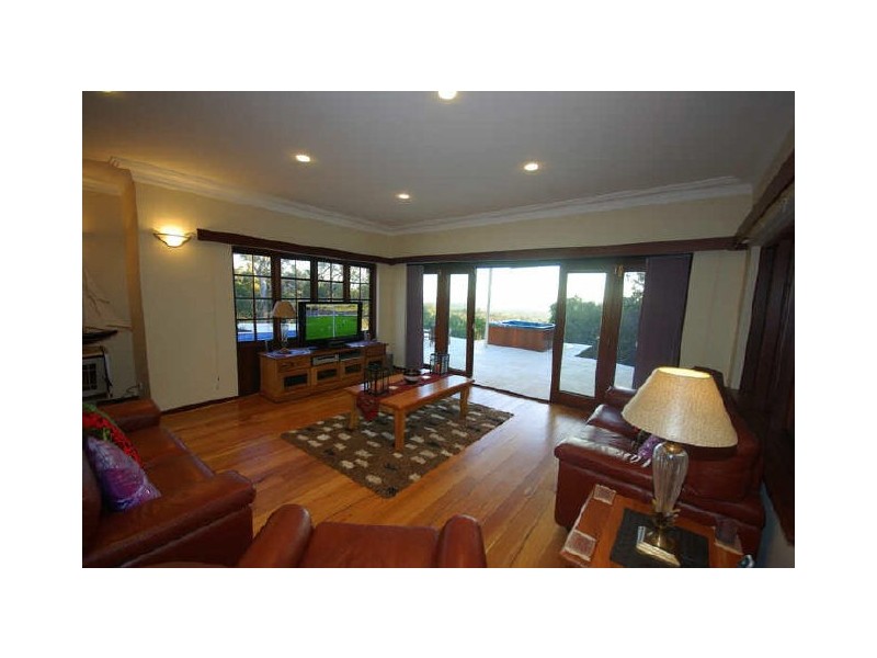 39 Lansdowne Road, Gooseberry Hill WA 6076