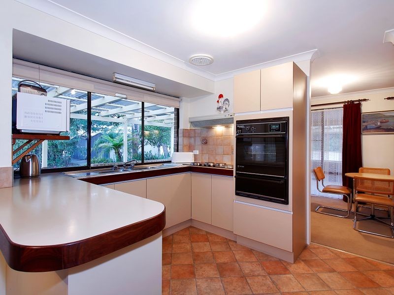 21 Quenington Court, Maida Vale WA 6057