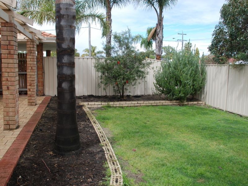 2 Schaffers Place, Thornlie WA 6108