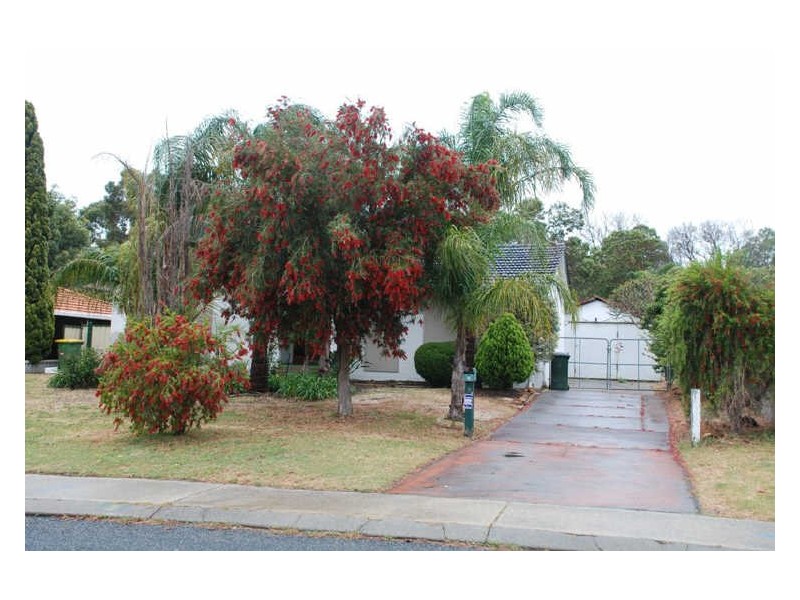 5 Bugendore Street, Maida Vale WA 6057