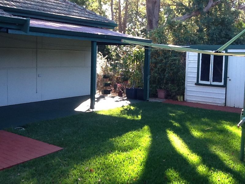 6 Lane Road, Kalamunda WA 6076