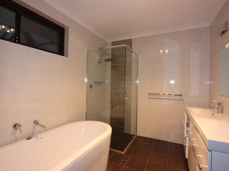 11 Regdel Road, Lesmurdie WA 6076