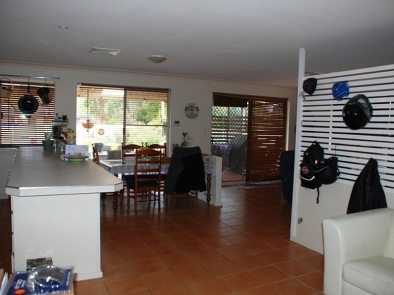 38 Landers Road, Lesmurdie WA 6076