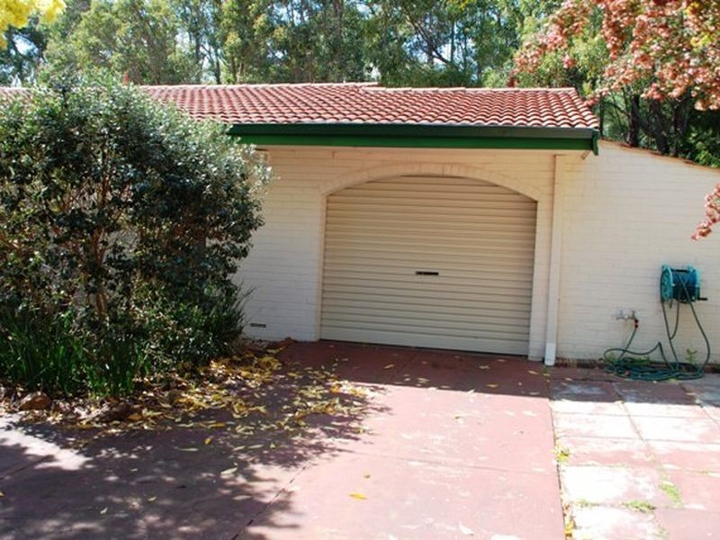 7 Torwood Drive, Gooseberry Hill WA 6076