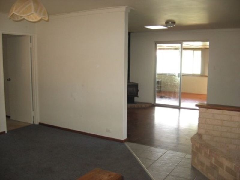 107 Wittenoom Road, High Wycombe WA 6057