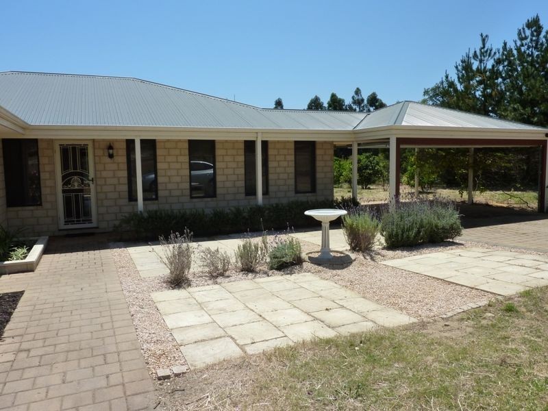 161 Pomeroy Road, Walliston WA 6076