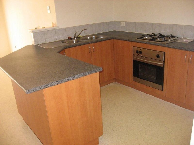 2/26A Mathoura Street, Midland WA 6056