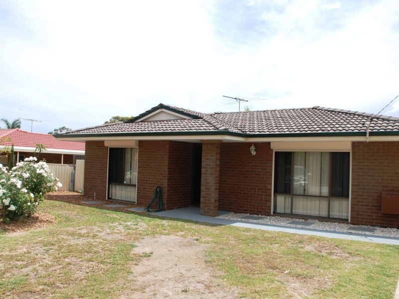 60 Pavetta Crescent, Forrestfield WA 6058