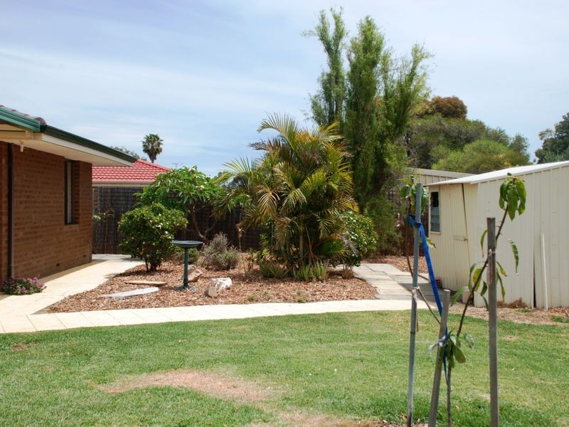 60 Pavetta Crescent, Forrestfield WA 6058