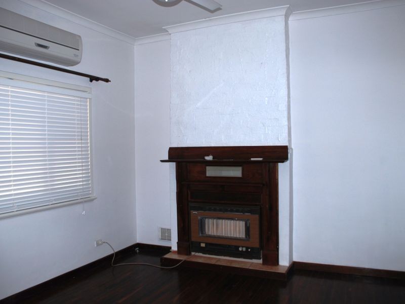 11 Spring Avenue, Midland WA 6056