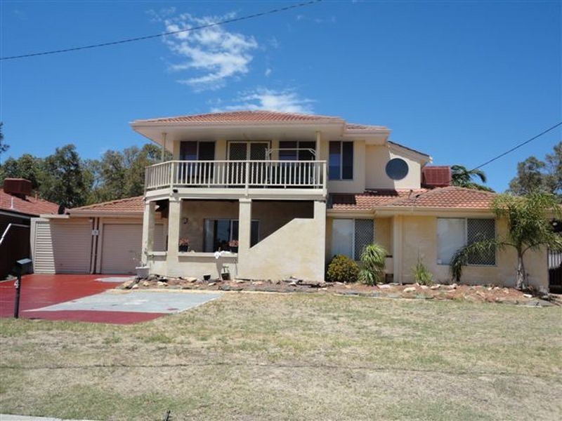 4 Topaz Court, High Wycombe WA 6057