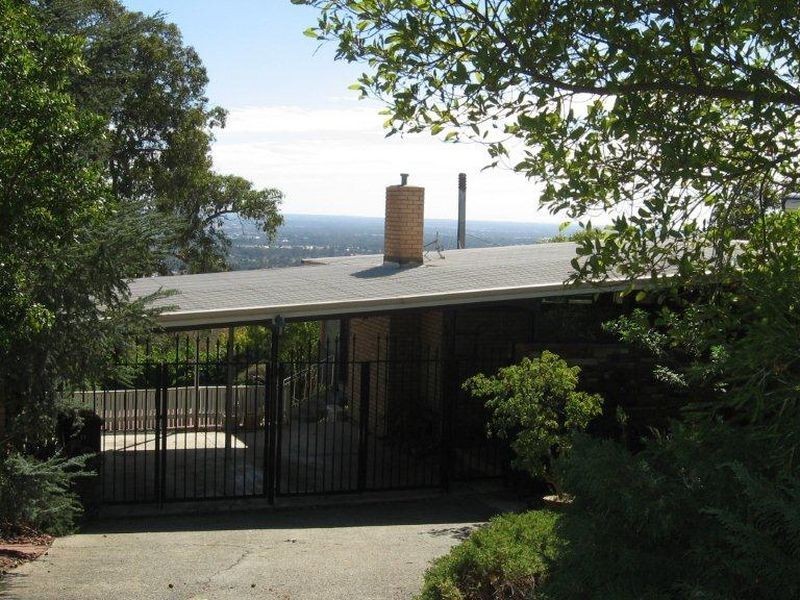 7 Ford Road, Lesmurdie WA 6076