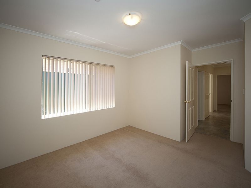 4/19 Boonooloo Road, Kalamunda WA 6076