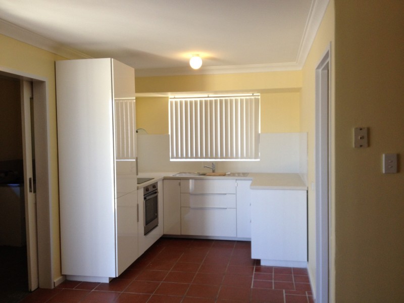 2 Curlew Court, Kelmscott WA 6111