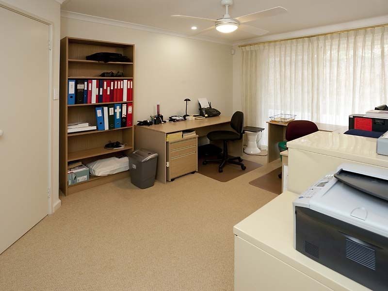 55 Lenori Road, Gooseberry Hill WA 6076