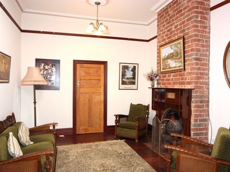 88 Kalamunda Road, Kalamunda WA 6076