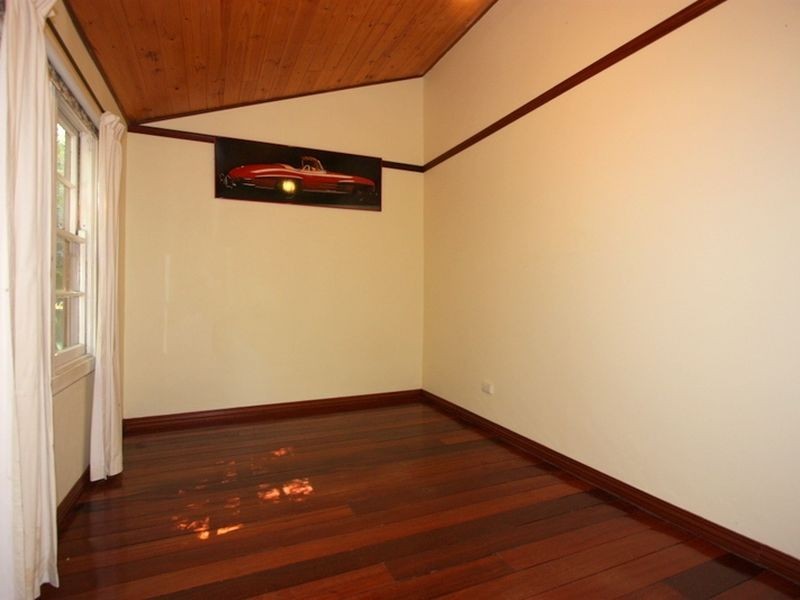 88 Kalamunda Road, Kalamunda WA 6076