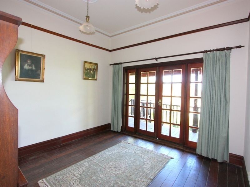 88 Kalamunda Road, Kalamunda WA 6076