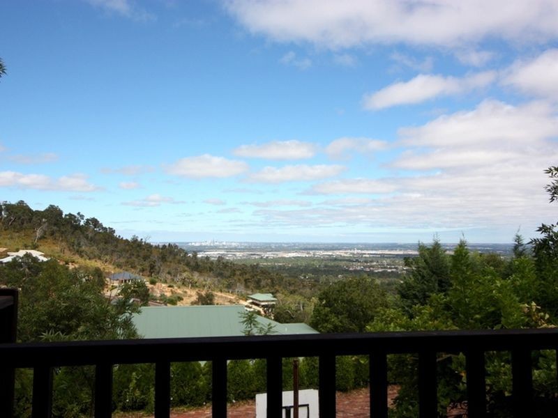 88 Kalamunda Road, Kalamunda WA 6076