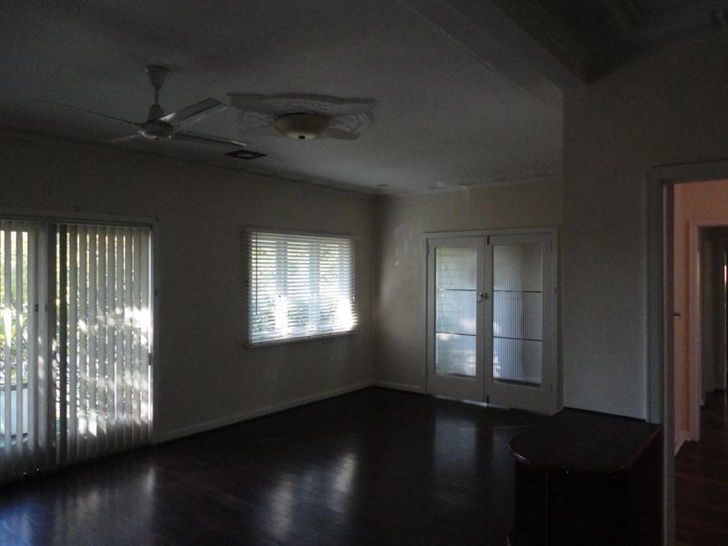 3 Kalamunda Road, Kalamunda WA 6076