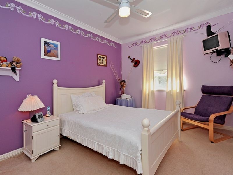 9 Logie Vale, Lesmurdie WA 6076