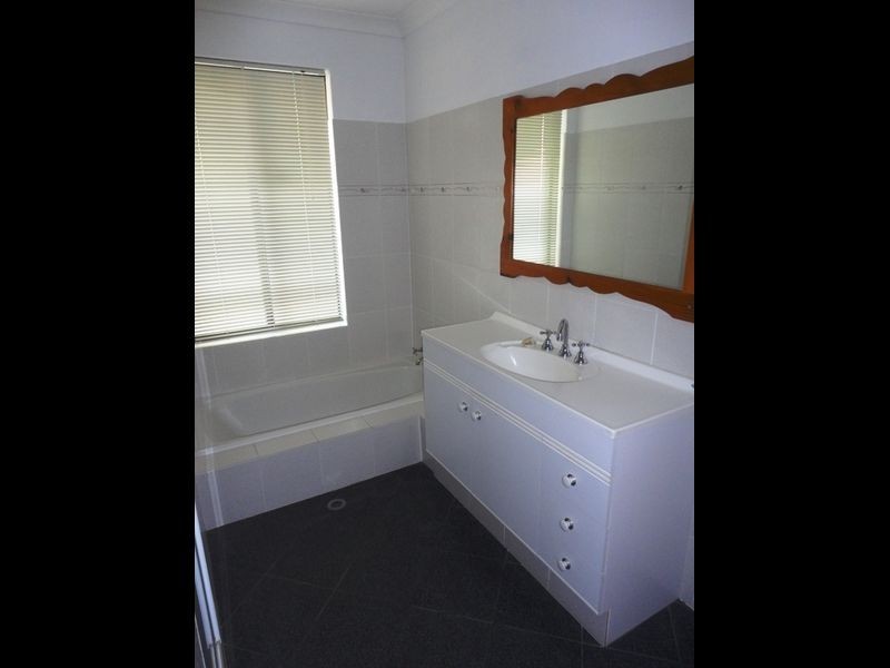 6 Heron Court, High Wycombe WA 6057