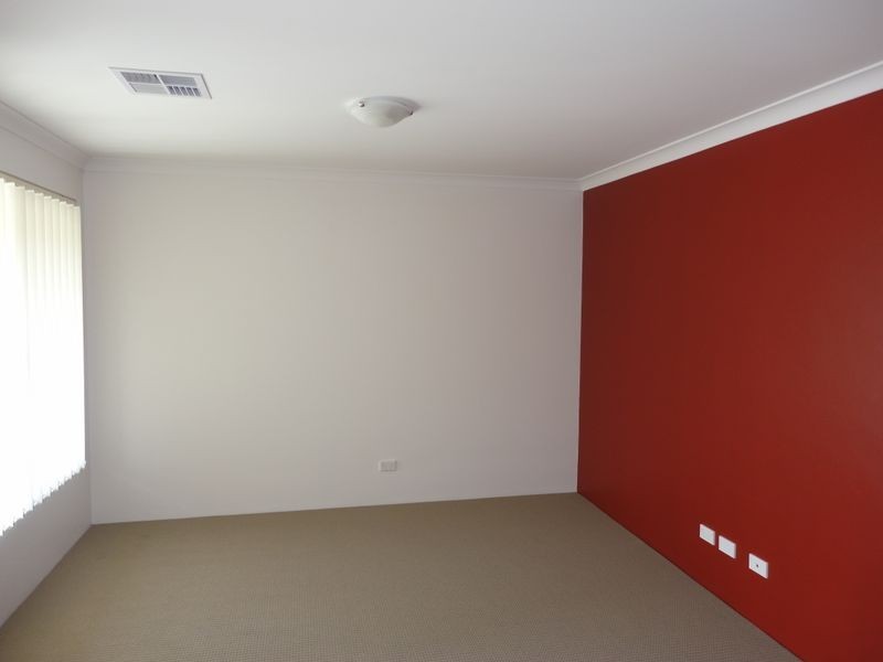 15 Worrell Avenue, High Wycombe WA 6057