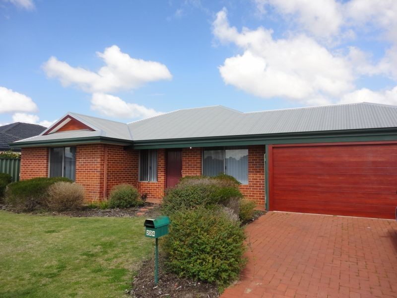 224 Adelaide Street, High Wycombe WA 6057