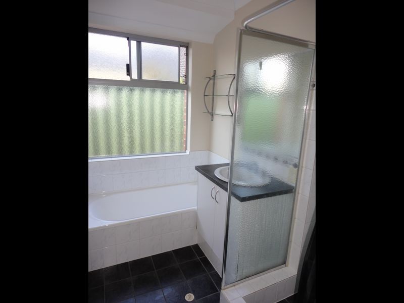 224 Adelaide Street, High Wycombe WA 6057