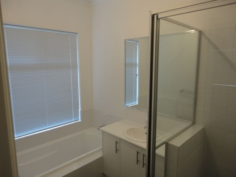 19 Saligna Way, West Swan WA 6055