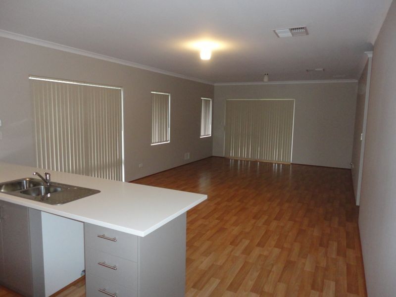 19 Saligna Way, West Swan WA 6055