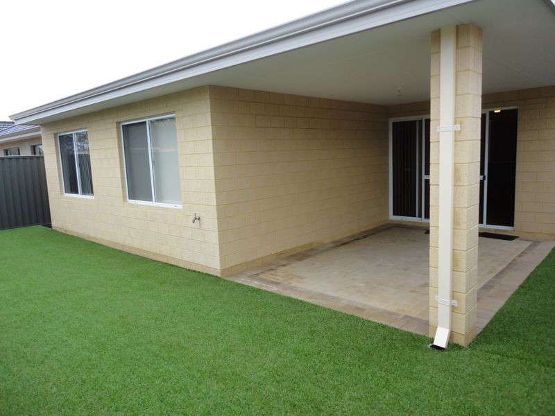 19 Saligna Way, West Swan WA 6055