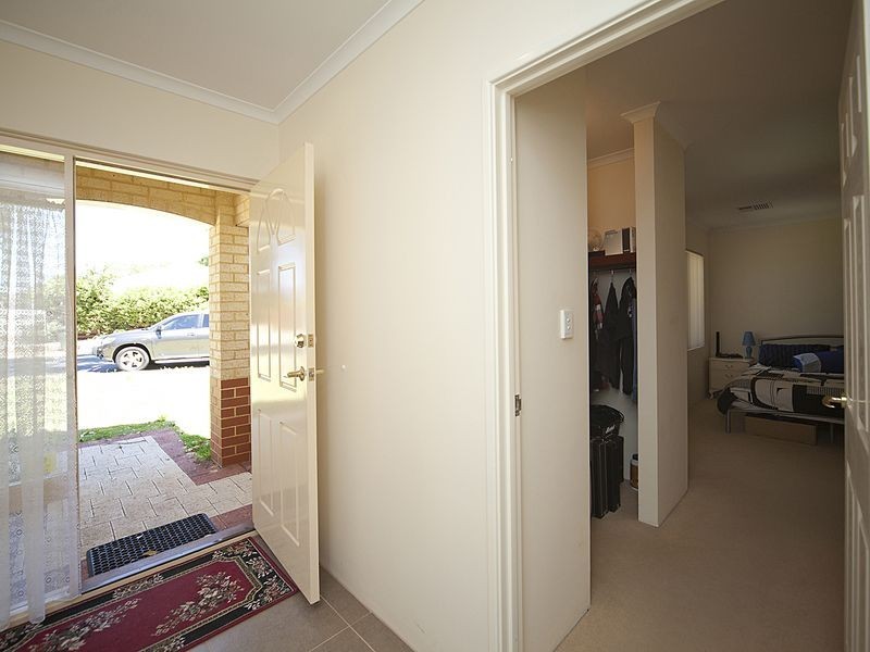 1/19 Boonooloo Road, Kalamunda WA 6076