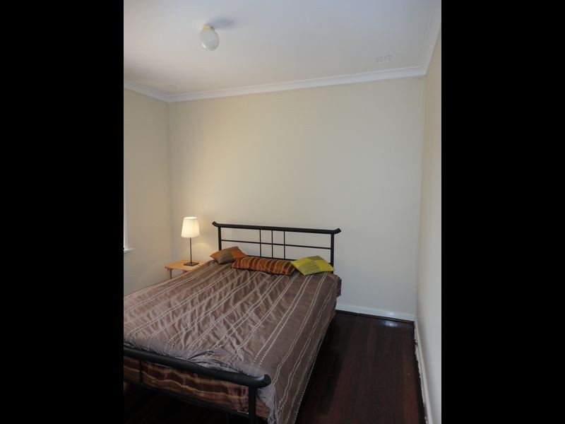 2 Urch Road, Kalamunda WA 6076