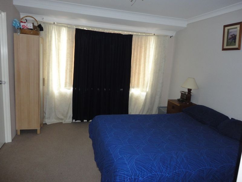 2 Oldham Pass, High Wycombe WA 6057