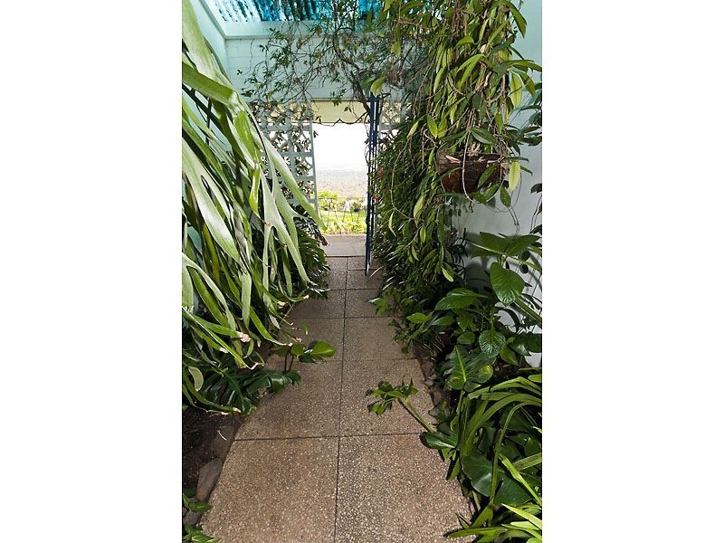 15 Currawong Drive, Gooseberry Hill WA 6076