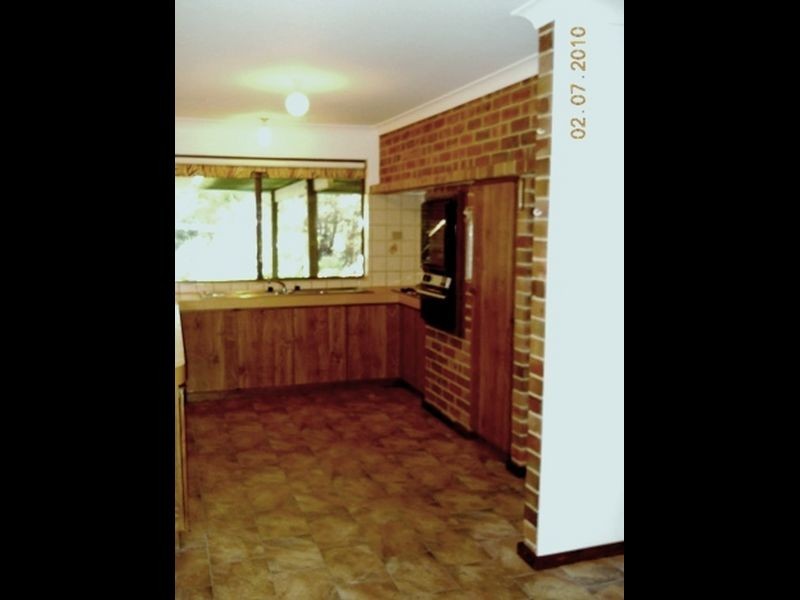 32 The Lane, Gooseberry Hill WA 6076