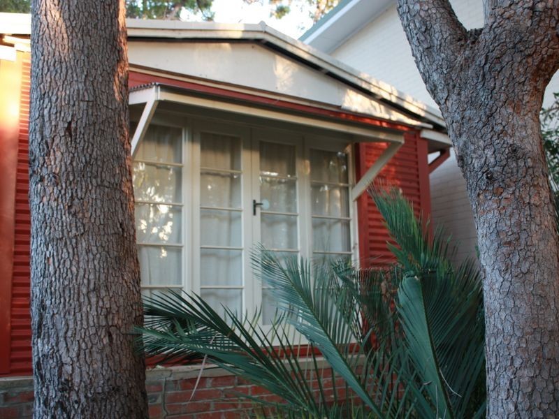 15 Vernallan Way, Lesmurdie WA 6076