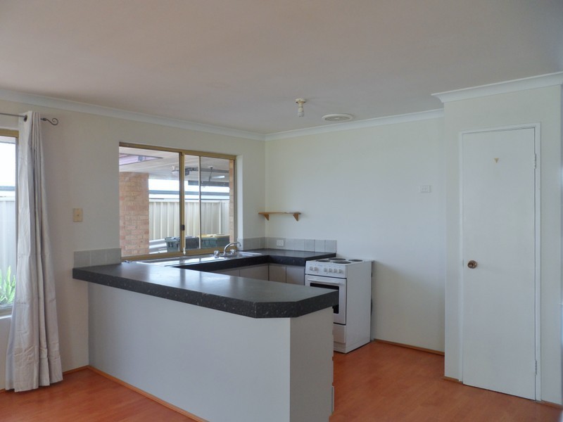 11 Birrine Gardens, High Wycombe WA 6057