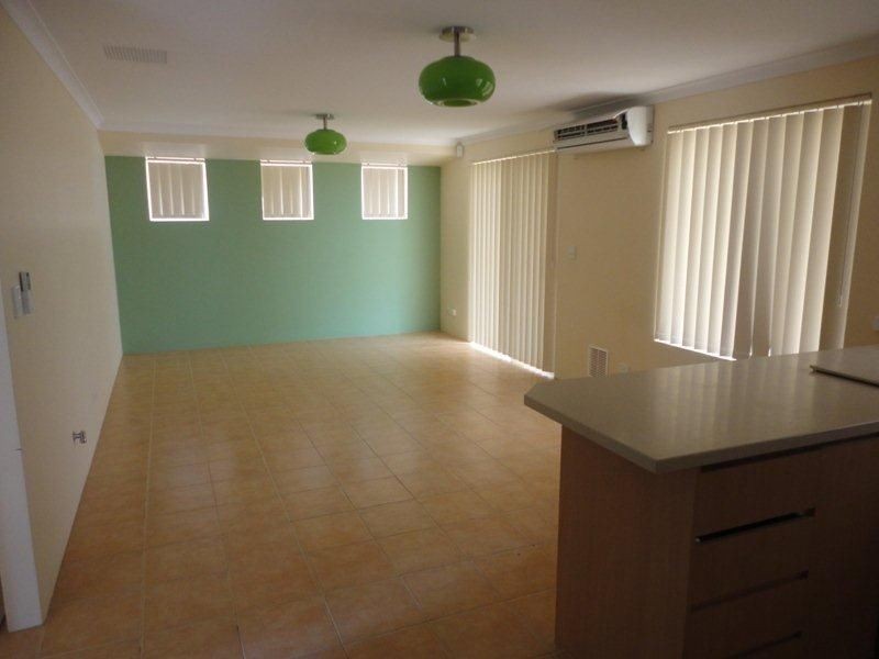 1/6 Catspaw Way, High Wycombe WA 6057