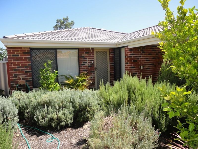 Unit 4/4 Wittenoom Road, High Wycombe WA 6057