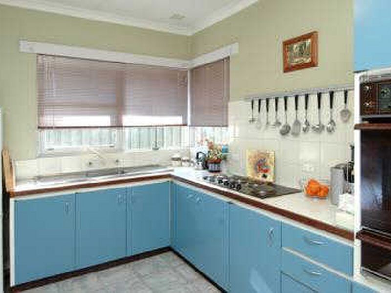 18 Winsor Raod, Kalamunda WA 6076