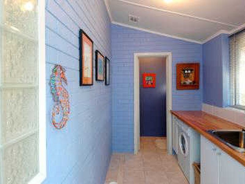 18 Winsor Raod, Kalamunda WA 6076