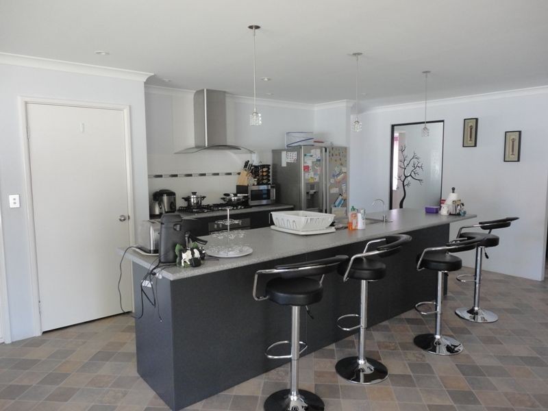 126a Maida Vale Road, High Wycombe WA 6057