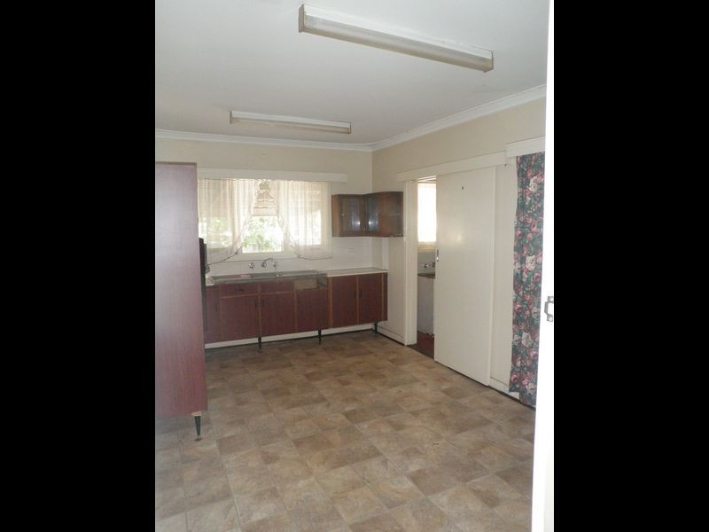 61 Cyril Road, High Wycombe WA 6057