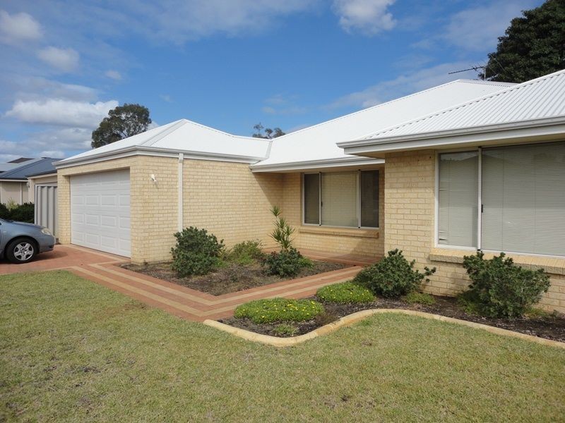 29 Azalea Gardens, Forrestfield WA 6058