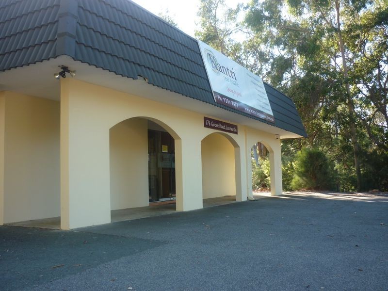 176 Grove Road, Lesmurdie WA 6076