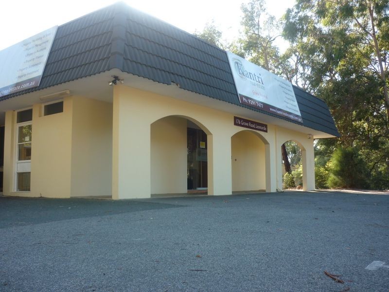 176 Grove Road, Lesmurdie WA 6076