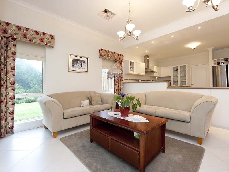 39 Recreation Road, Kalamunda WA 6076