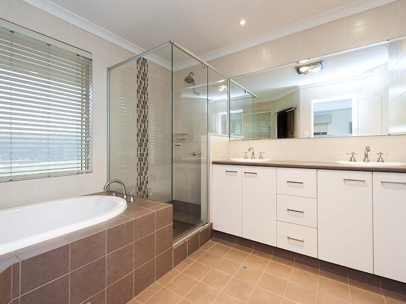 39 Recreation Road, Kalamunda WA 6076